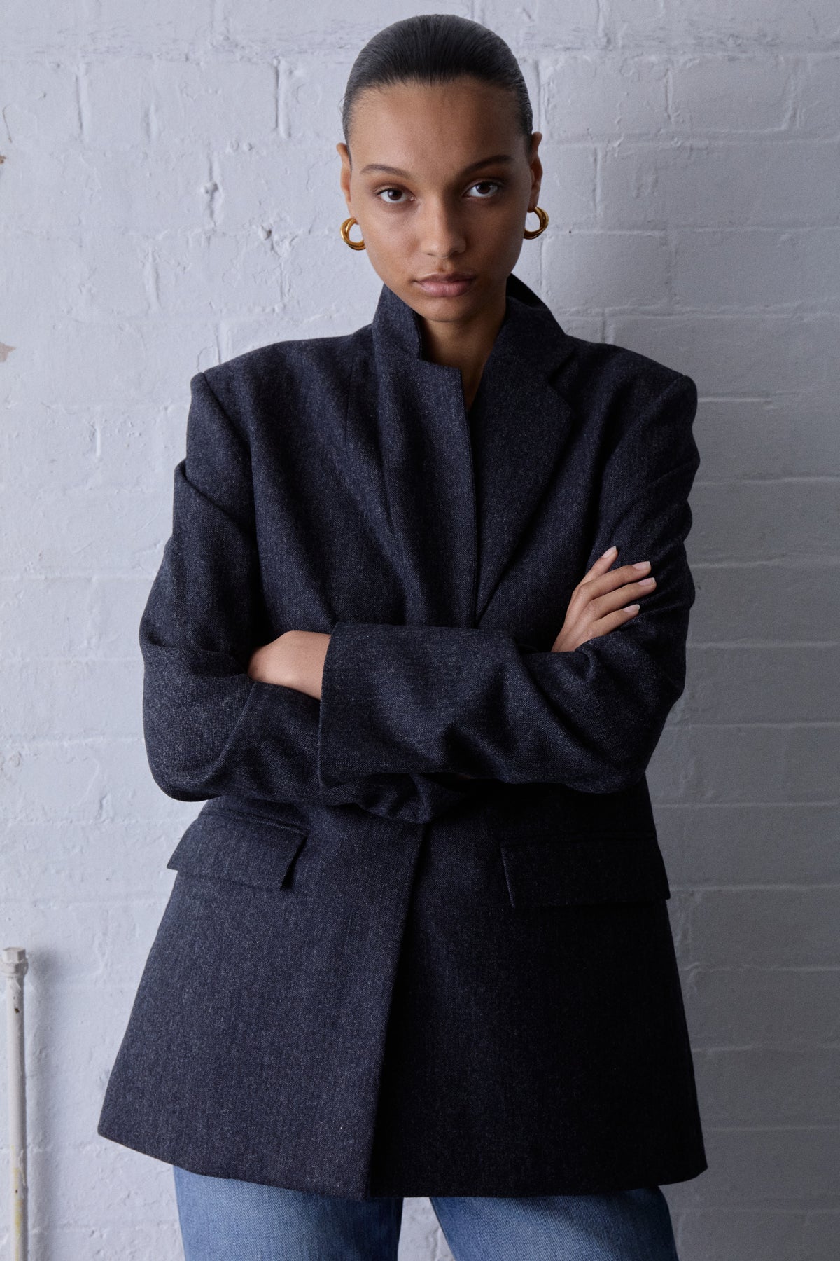 The Essential Cut — Graphite Navy